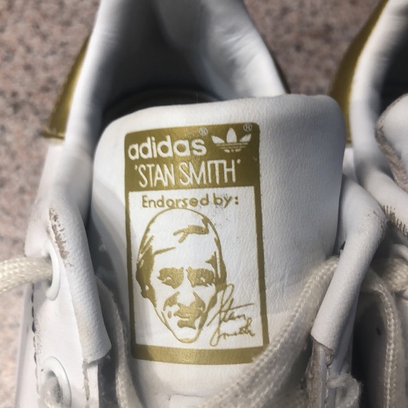 Adidas Stan Smith youth sneakers size 13.5 - Picture 1 of 4